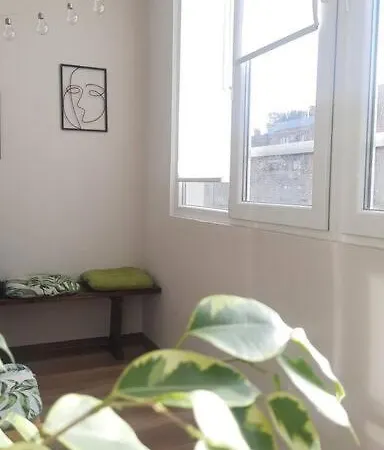 Apartment Specious Modern *