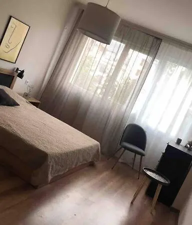 Apartment Specious Modern